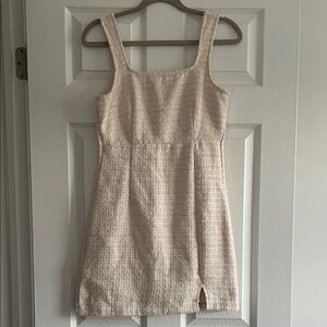 Elegant Pink and White Sleeveless Dress